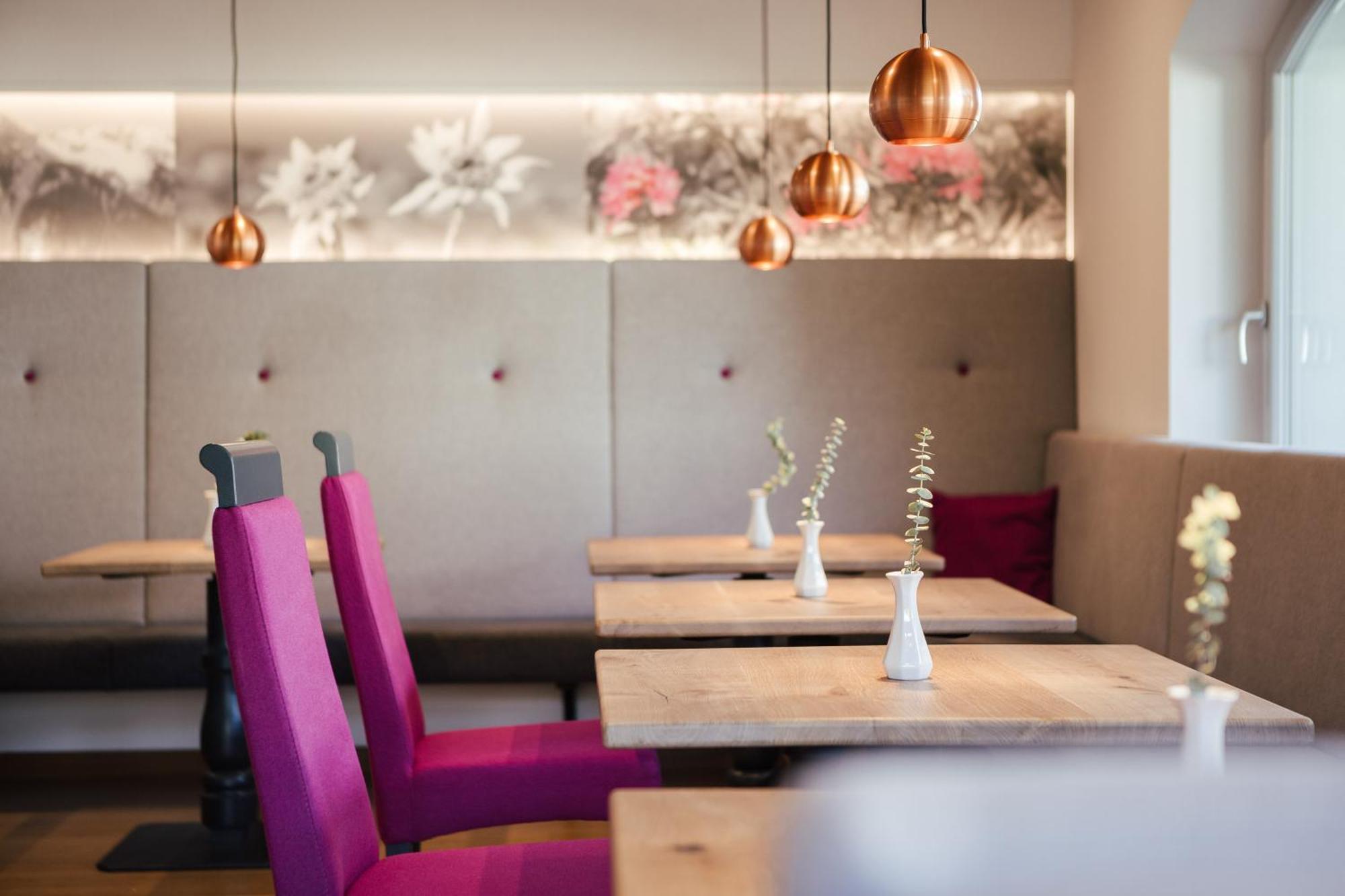 Hotel Garni Sirmian Мерано Екстериор снимка
