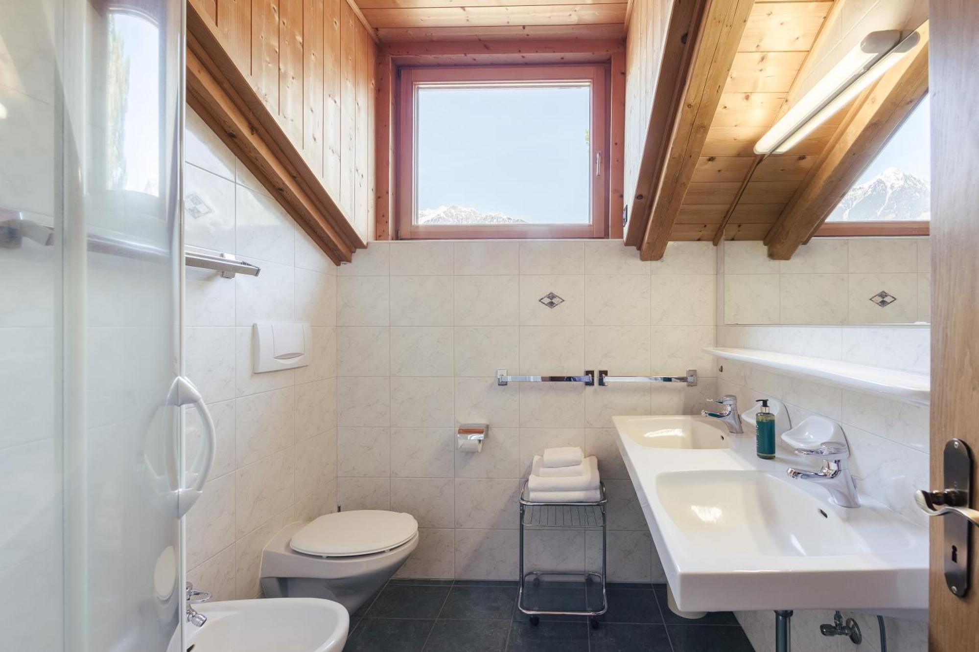 Hotel Garni Sirmian Мерано Екстериор снимка